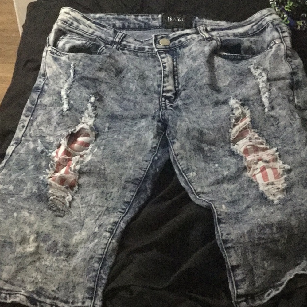 DAZL Jean shorts